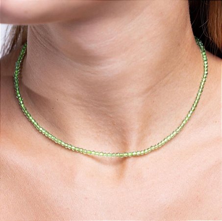 CHOKER CRISTAL ESPINELIOS VERDE CLARO NO BANHO OURO18K