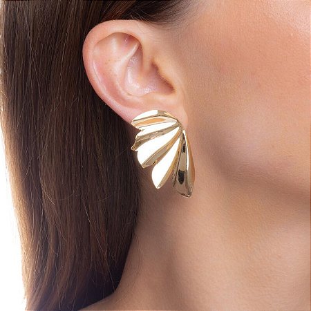 BRINCO ASAS NO BANHO OURO18K
