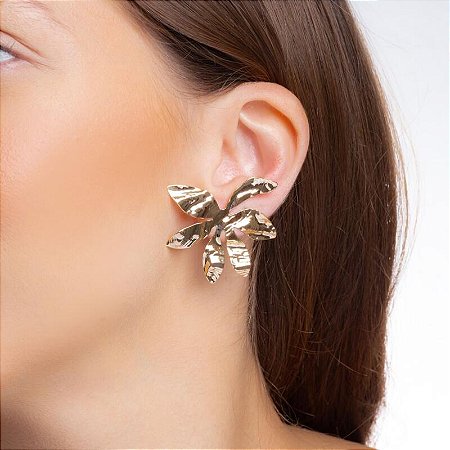 Brinco flor tendência orgânica no banhoouro18k