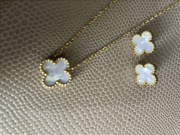 Conjunto trevo madrepérola inspiração Joalheria no banho ouro18k