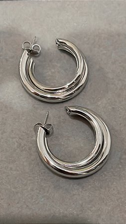 Brinco argola tubo duplo no ródio branco