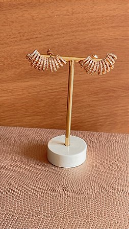 Brinco onda micro zirconias cristal no banho ouro18k
