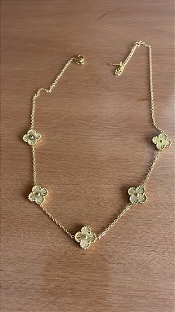 Chocker 5 trevos pequenos no banho ouro á prova d’água
