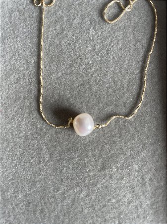 Choker pérola única abaulada no banho ouro18k