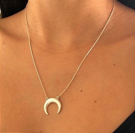 Colar Lua Crescente – Semijoia Banhada a Ouro 18k