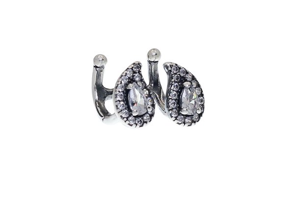 Piercing fake com duas gotas cravejado com zircônias