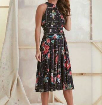 vestido estampado no joelho
