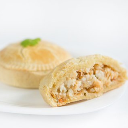Torta de Frango c/ catupiry Congelada 6 unidades de 100g - Só esquentar
