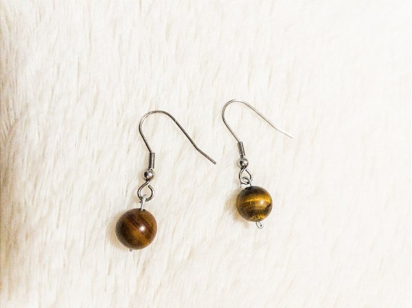 Brinco olho de tigre bolinha 8mm -  pedra do foco e determinação