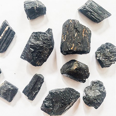 Turmalina Negra Bruta - Pedra da Super Proteção