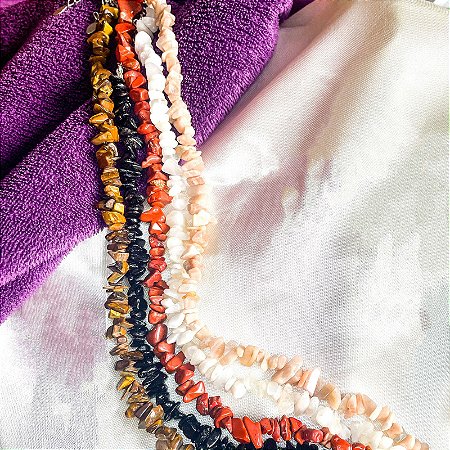 Chokers pedras naturais - cascalho - prateado