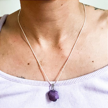 Pingente Purpurita Bruta  prateado - Vendas, Evolução, Autocura, Proteção Energética