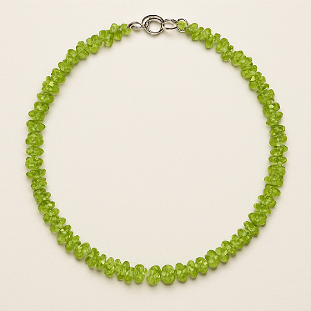 Colar de Peridoto Natural Cascalho A Pedra da Transformação e Renovação para a Sua Vida