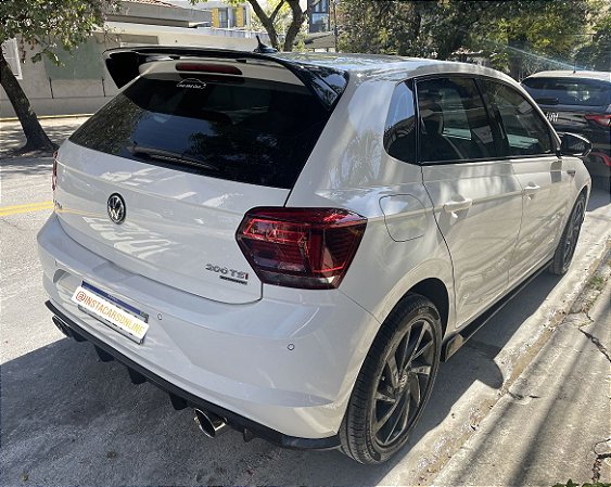 Spoiler Lateral VW Polo na Cor Carbono