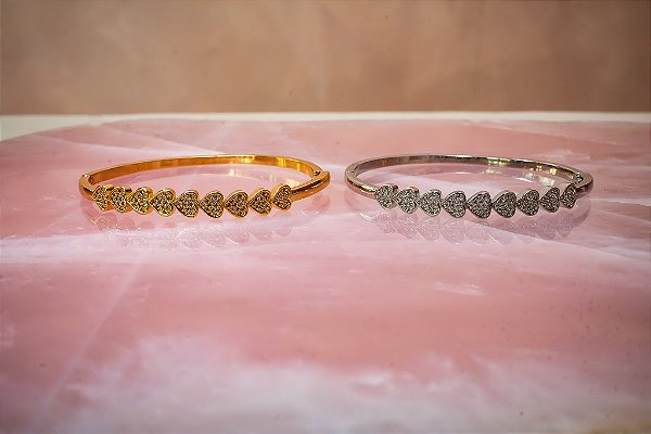 Bracelete Coracoes Cravejados