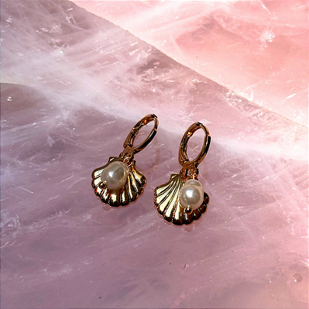 Brinco Concha com Pérola