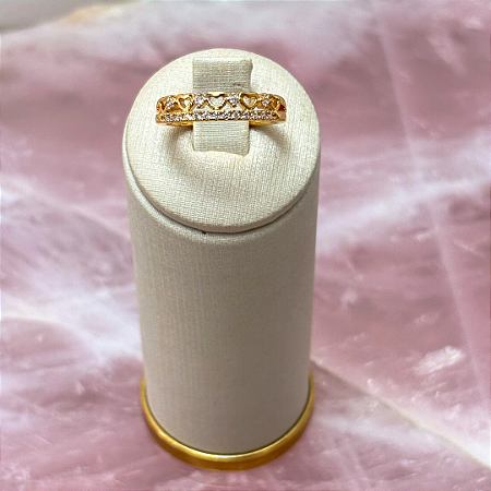 Anel Cravejado vazado de corações