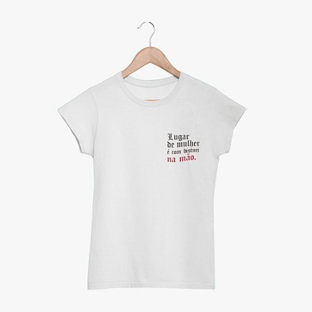 Camiseta Lugar de Mulher Branca FEMININA