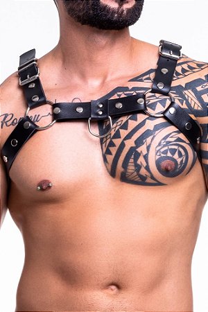 HARNESS FORMATO H DE COURO SINTETICO PRETO