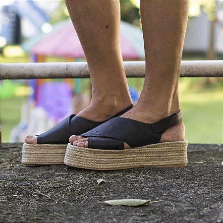 Espadrille Flatform em Couro Preto