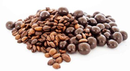 Grãos de café premium drageados em chocolate 70% cacau (200g)