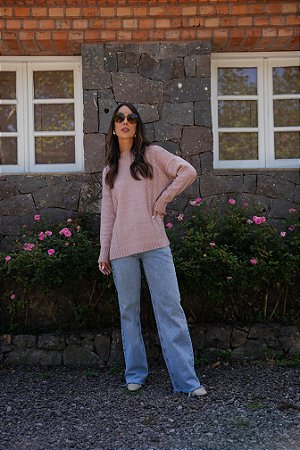 Blusa ampla com tranças