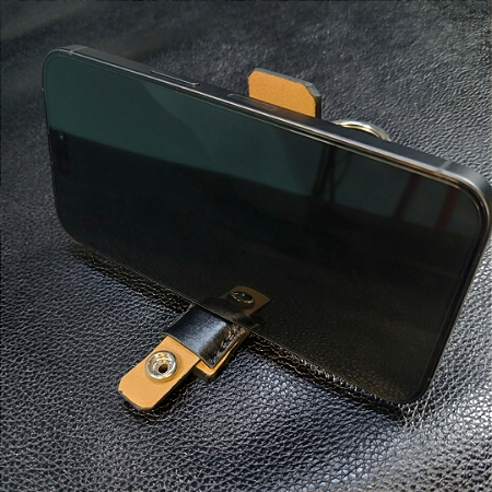 Chaveiro Pocket Stand #01 *Porta Celular - Couro Bad Rocker