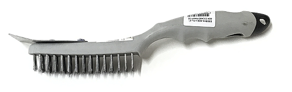 ESCOVA AÇO 4 FIL 27.5CM COM CABO E RASPADEIRA CINZA CE