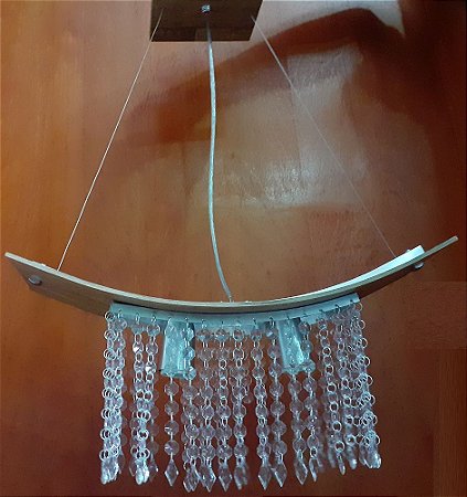 LUSTRE MADEIRA REF: 290 COM PEDRAS