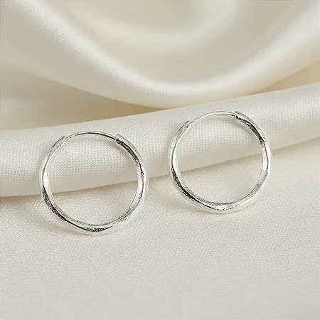 Argola redonda 14,2MM B017 ( Prata 925 )