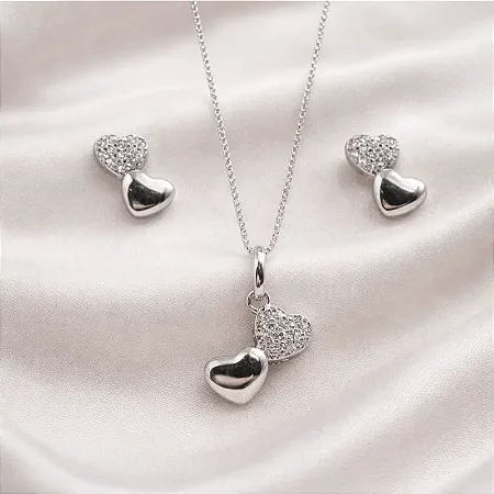 Conjunto brinco + colar coração duplo pendurado e zircônias brancas cravejadas no coração menor CJ067 (prata 925)