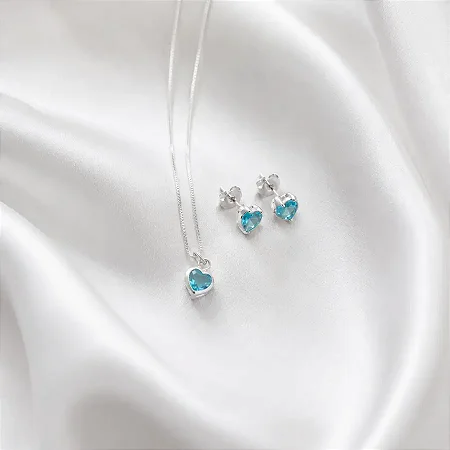 CONJUNTO + COLAR CORAÇÃO AZUL CLARO CJ116 (prata 925)