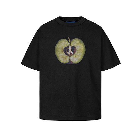 Camiseta Quadro Creations Maçã Boxy - Preta