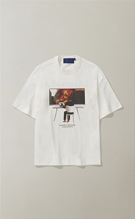 Camiseta Quadro Creations Janela Boxy - Off-White
