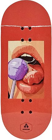 Deck marca Custom linha *Performance Series* modelo ''Lollipop'' 34x97mm + Tape Custom Extra-Smooth