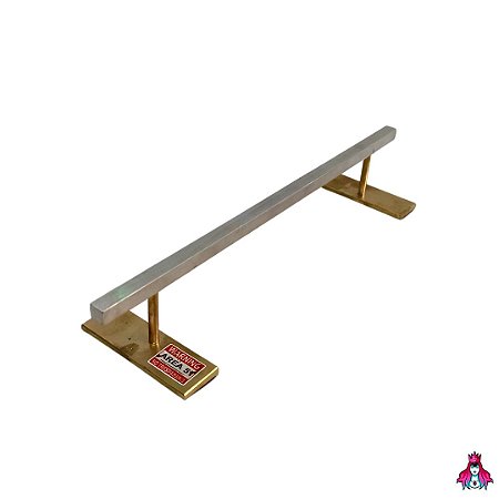 Rail marca *Alien Fingerboards* versão ''Iron Square New'' *Bronze Edition* 25cm
