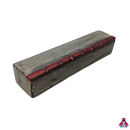 Obstáculo Marca *Low-Fi* modelo envelhecido ''Caixote C/ borda de Tijolinhos''