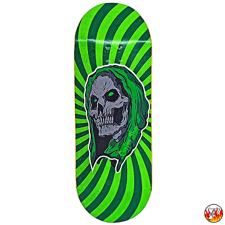 Deck Ultimate Series *Custom Collab Emerald* modelo  ''Green Skull''  34x96mm  *Heat-Transfer* (100% Maple)