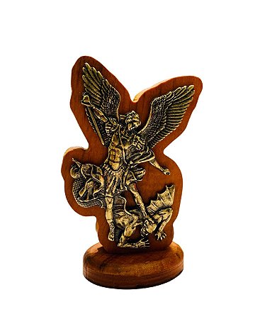 Adorno de Mesa de São Miguel - Ouro Velho na base de Madeira