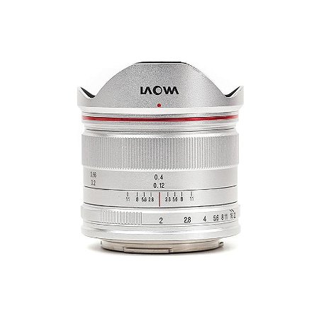 Venus Optics Laowa 7,5mm f/2 Ultra Light para Micro Four Thirds