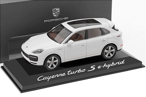 Miniatura Porsche Cayenne Turbo S e-hybrid White 1:43 Minichamps 2019