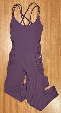 Macacão - costas em X