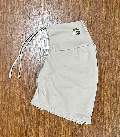 Short Empina Cordão no Vós com Bolso