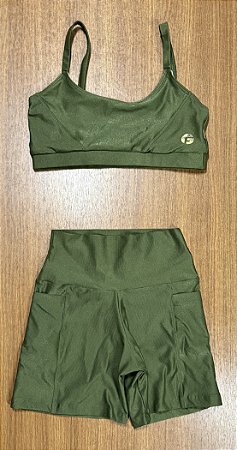 Conjunto metalizado com bolsinho - short + top