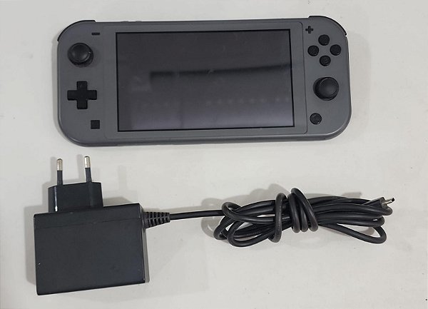 NIntendo Switch Lite ( USADO )