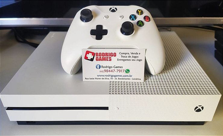 Console Xbox One X 1TB com 1 Controle Usado - Meu Game Favorito