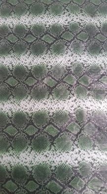 pelicula para water transfer printing modelo  couro cobra verde tamanho 1mts x 50 cmts de largura ( ref 26 )