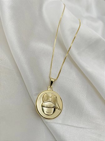 MEDALHA FILHA FOLHEADA