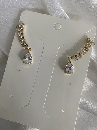 BRINCO EAR CUFF COM PINGENTE GOTA- DOURADO