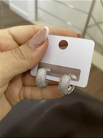 ARGOLAS LUXO COM ZIRCÔNIAS- PRATEADA